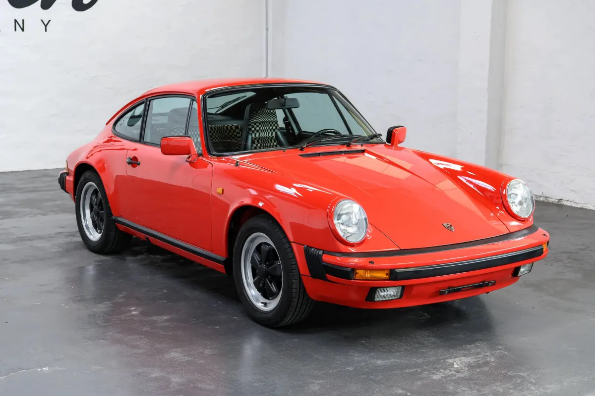 Porsche Carrera 3.2 Coupé