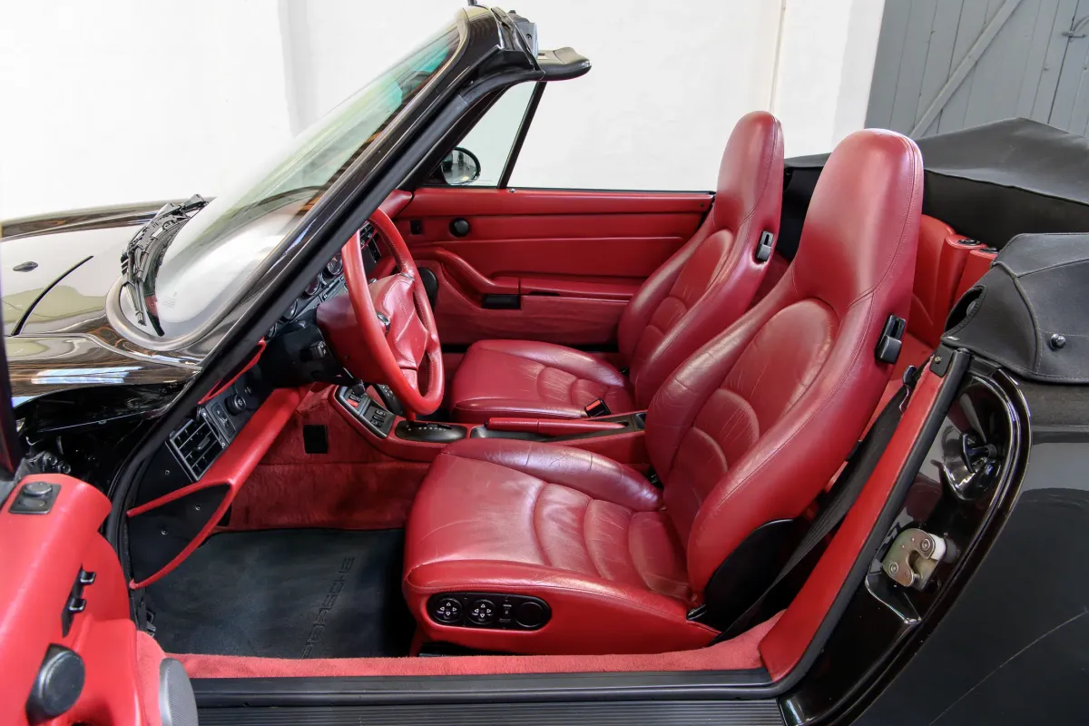 Porsche 993 Carrera Cabrio