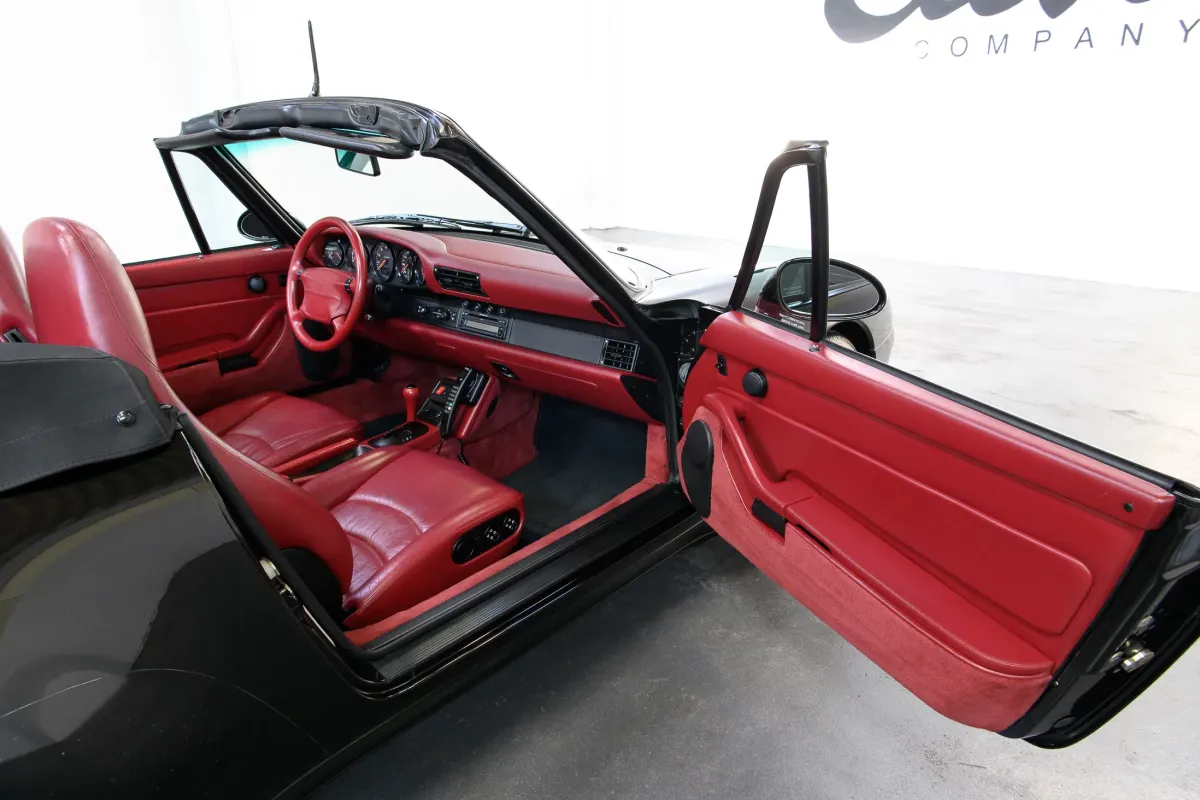 Porsche 993 Carrera Cabrio