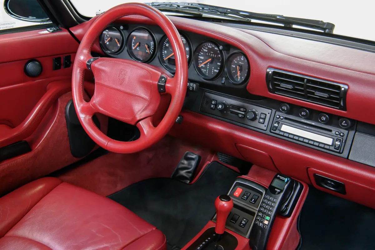 Porsche 993 Carrera Cabrio