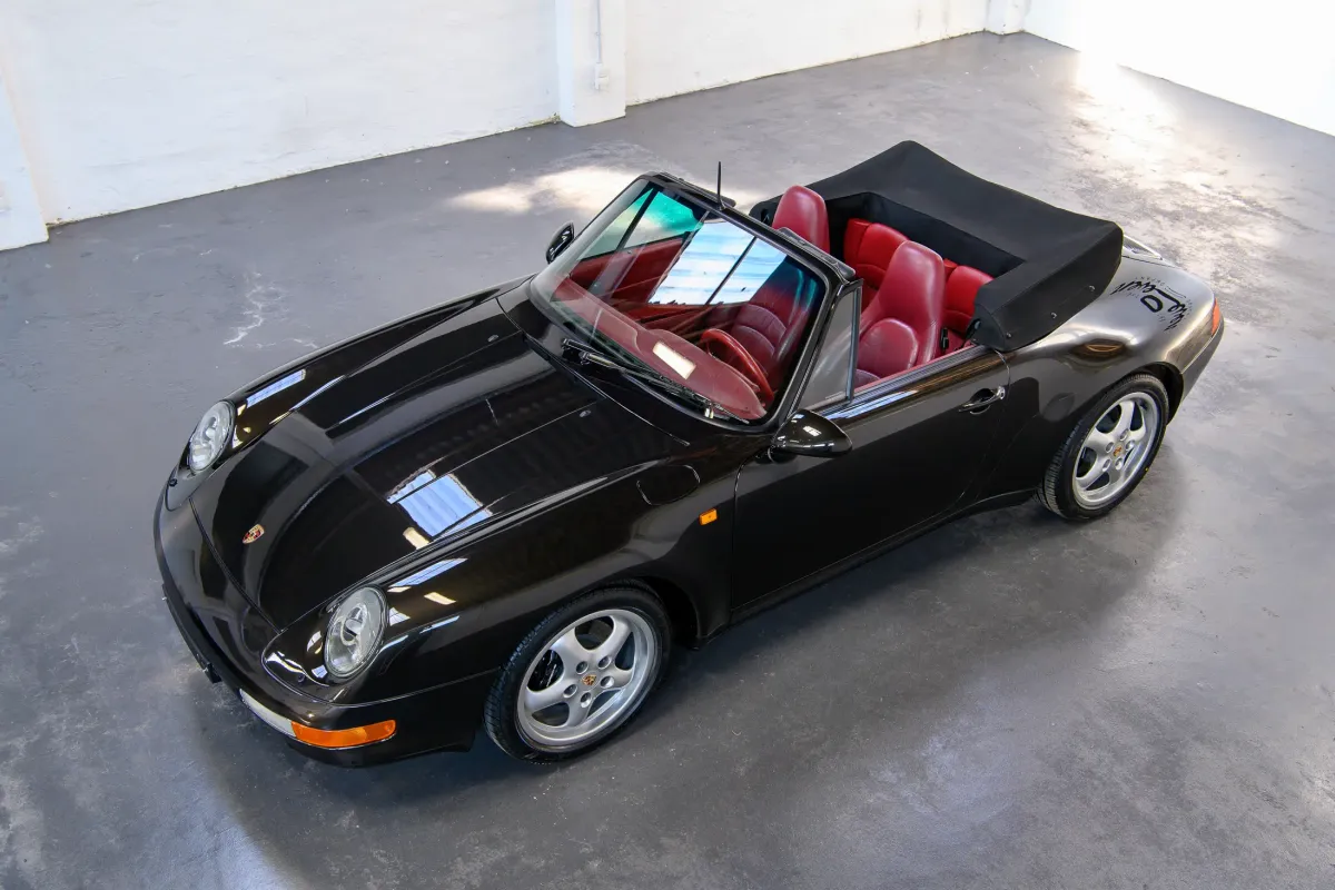 Porsche 993 Carrera Cabrio