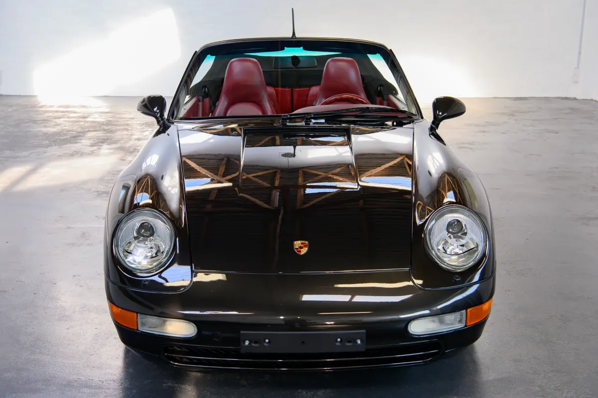Porsche 993 Carrera Cabrio