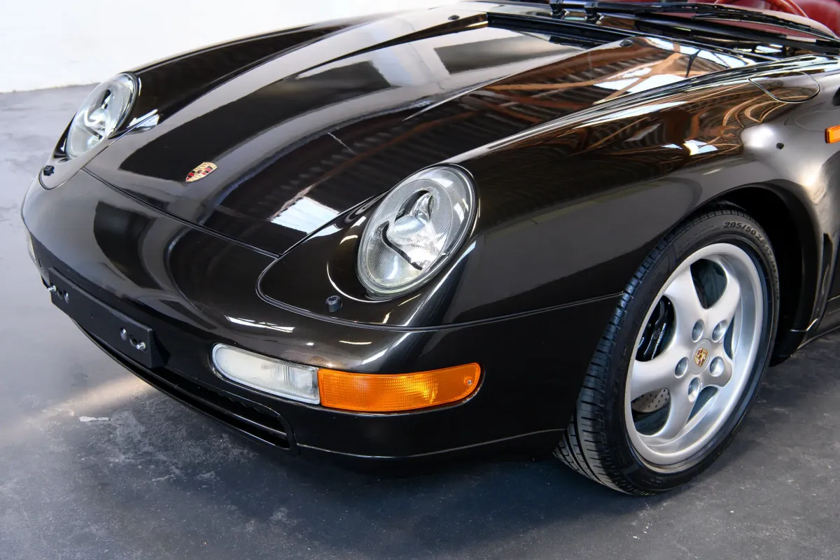 Porsche 993 Carrera Cabrio