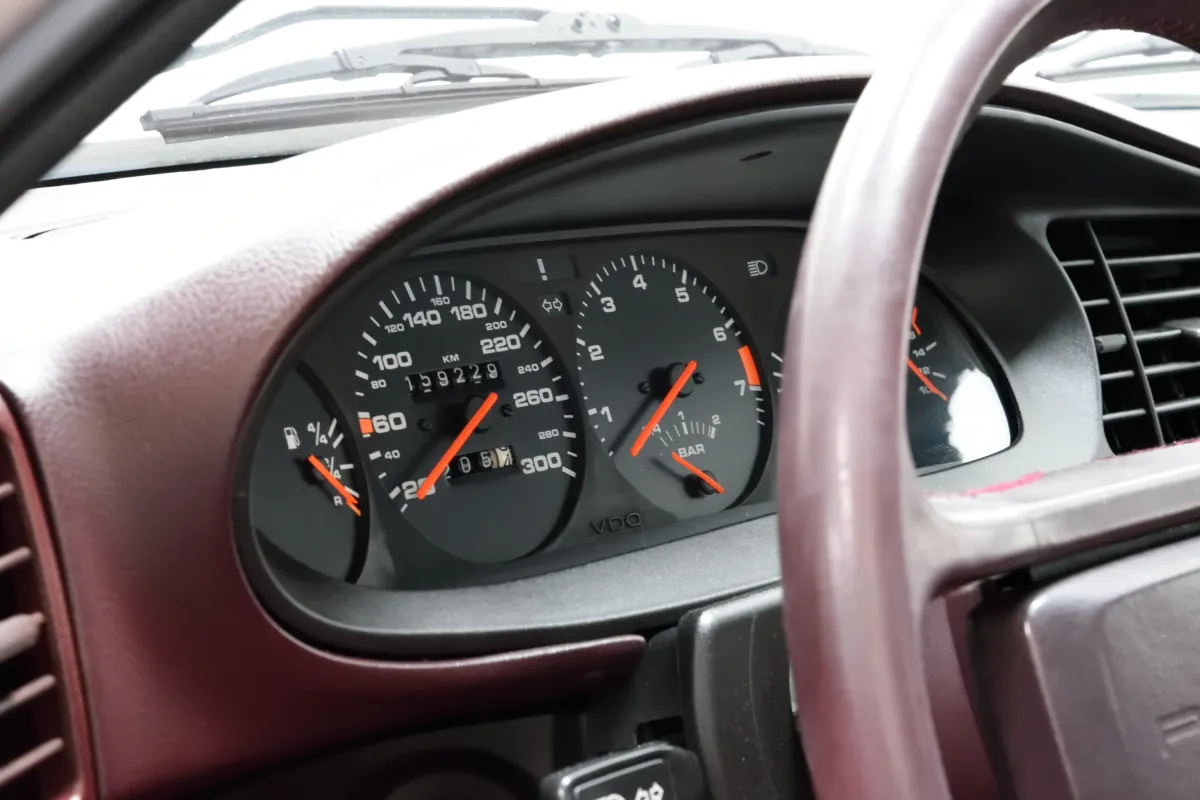 Porsche 944 Turbo S 