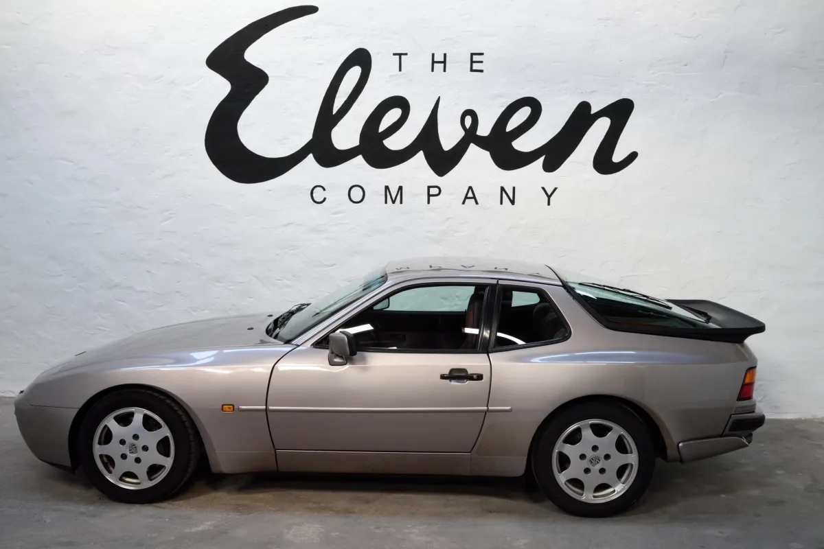 Porsche 944 Turbo S 