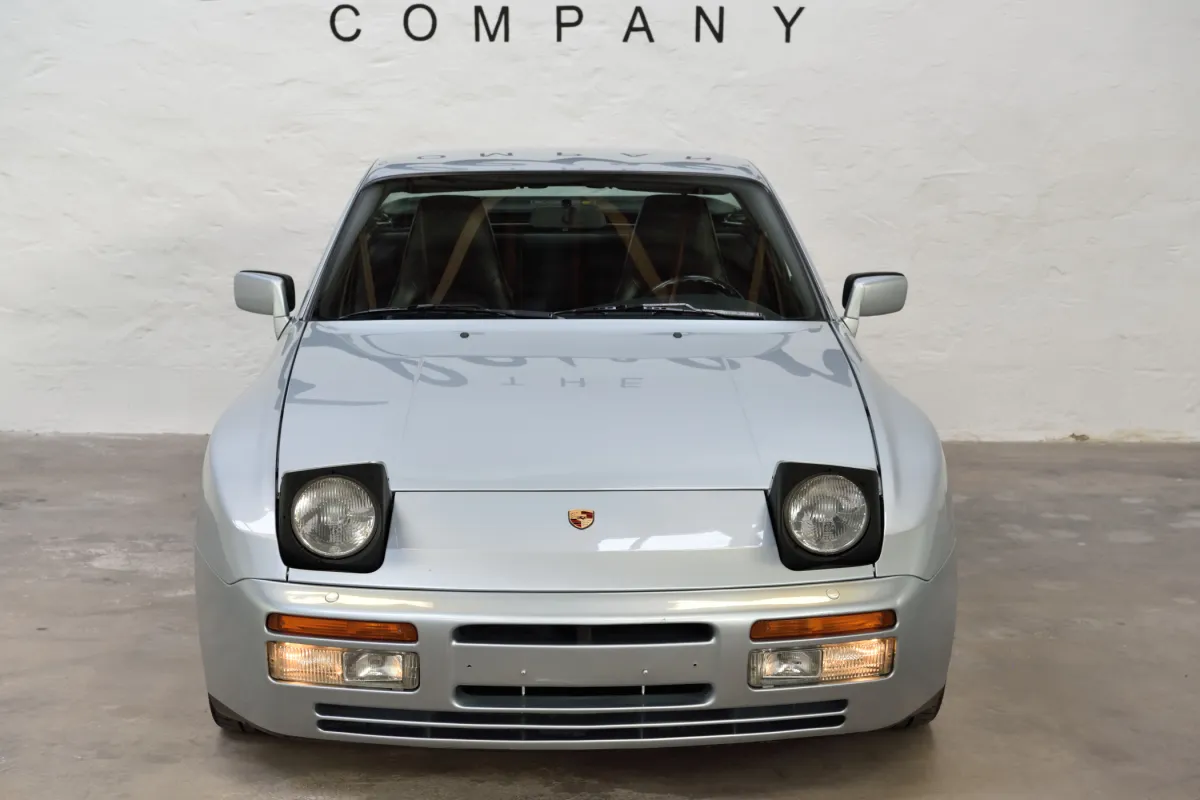 Porsche 944 Turbo S