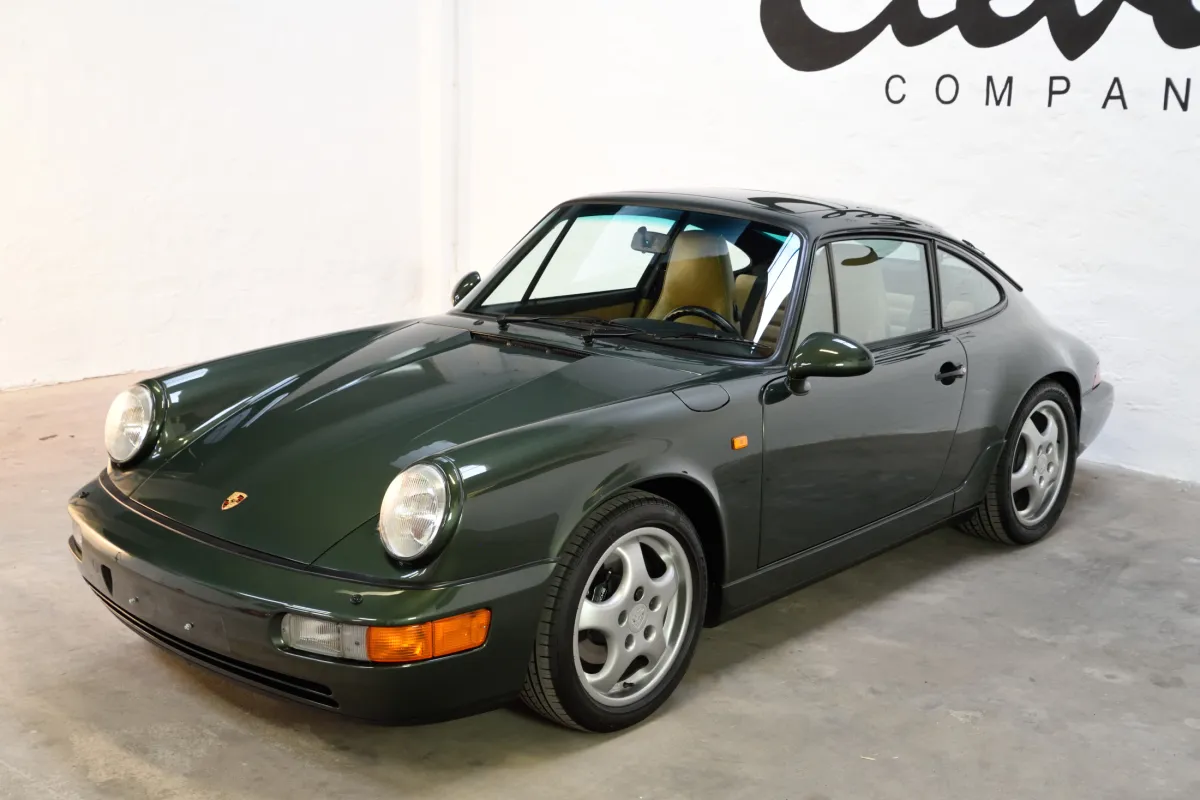 Porsche 964 Carrera 2 oakgreen