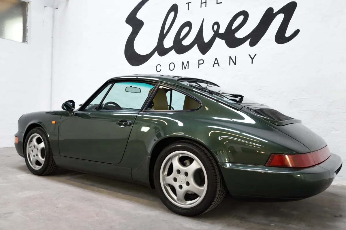 Porsche 964 Carrera 2 oakgreen
