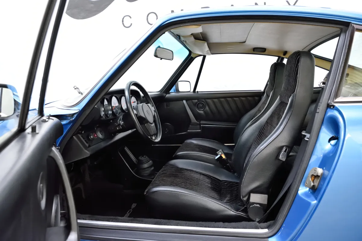 Porsche 911 Carrera 3.0