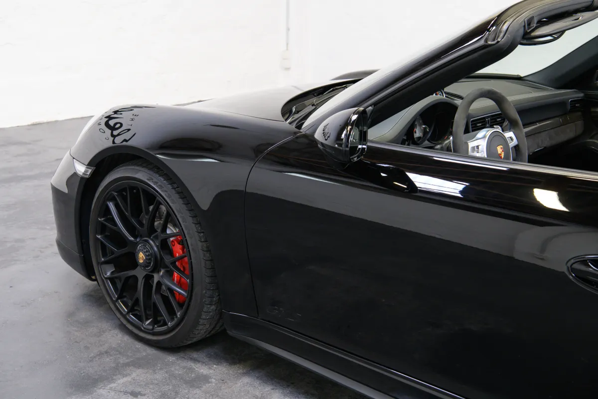 Porsche 991 Carrera GTS