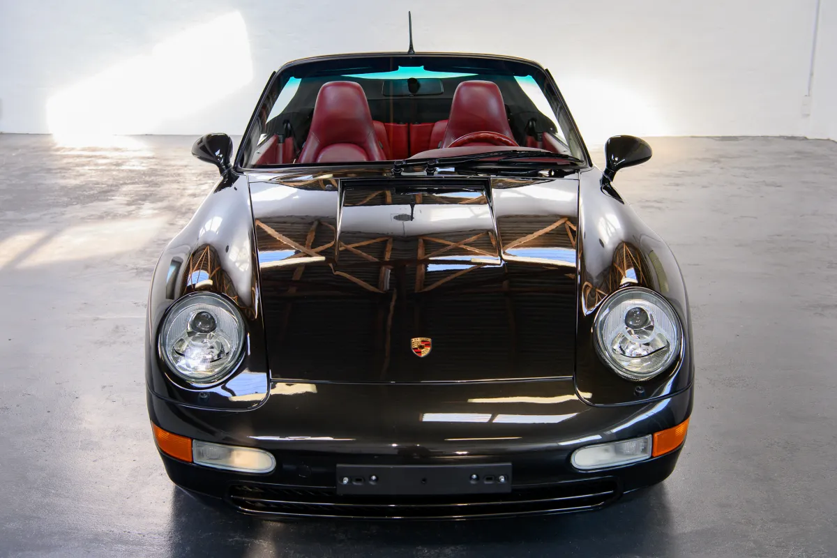 Porsche 993 Carrera Cabrio