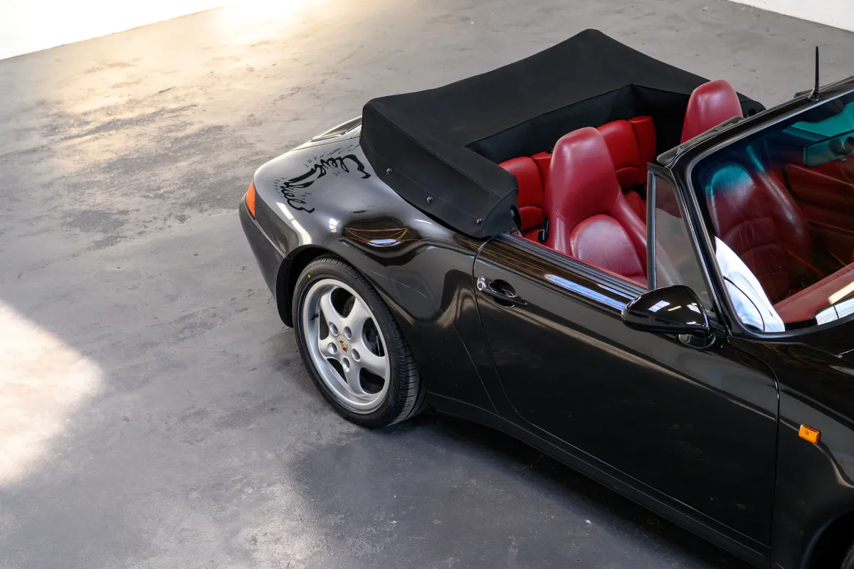 Porsche 993 Carrera Cabrio