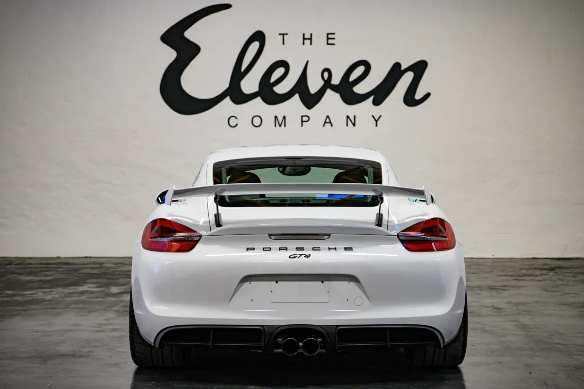 Porsche Cayman GT4