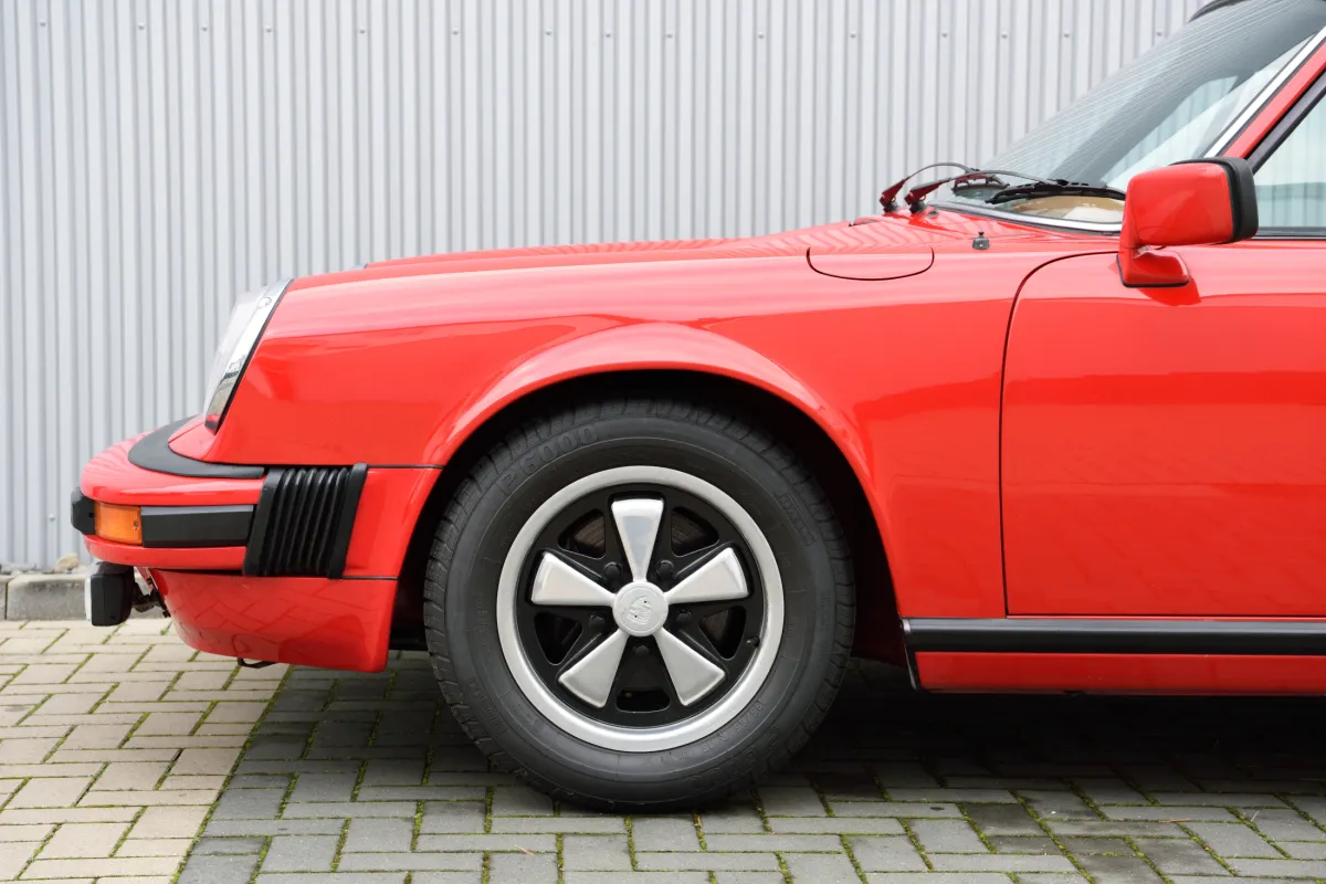 Porsche 911 S 2.7