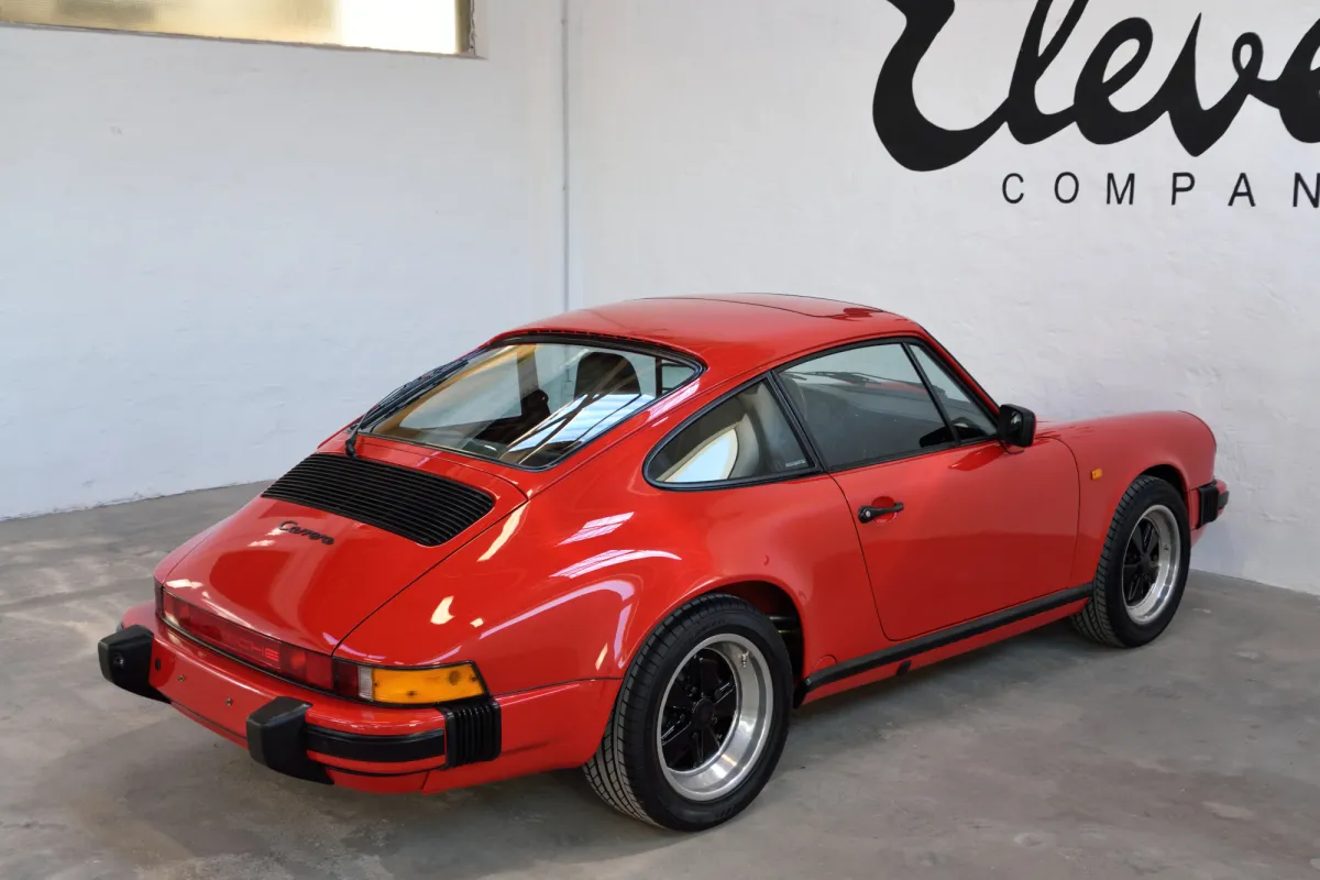 Porsche 911 G50