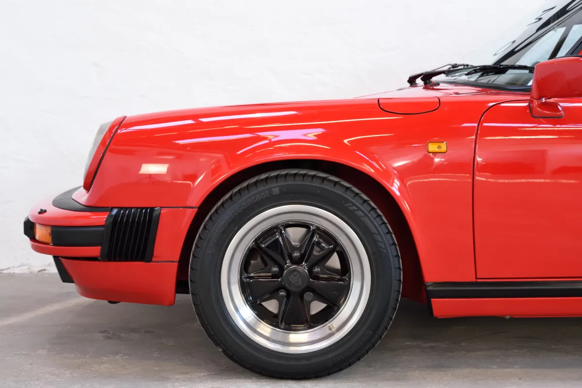 Porsche 911 G50