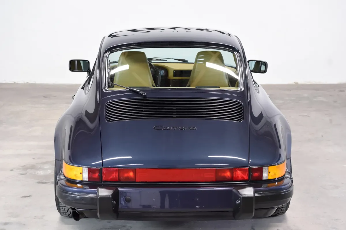 Porsche 911 Carrera 3.2 Interieur nach Wahl