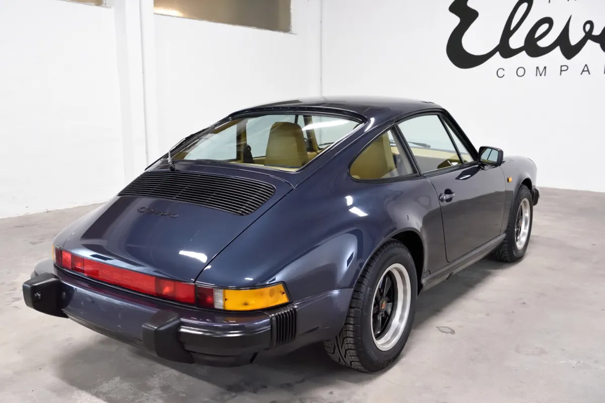 Porsche 911 Carrera 3.2 Interieur nach Wahl