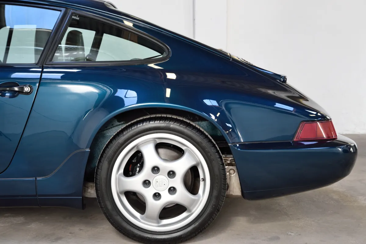 Porsche 964 Carrera 2