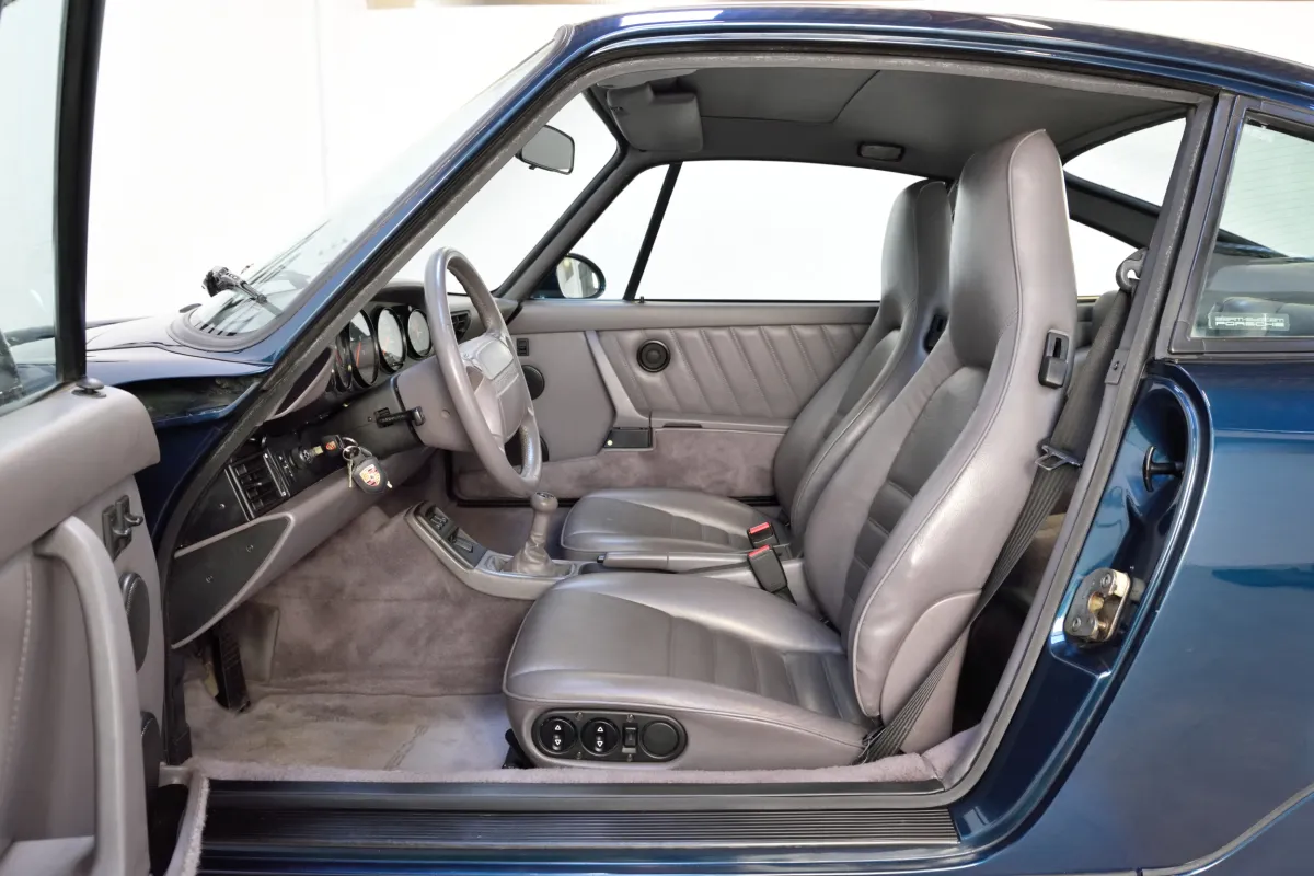 Porsche 964 Carrera 2