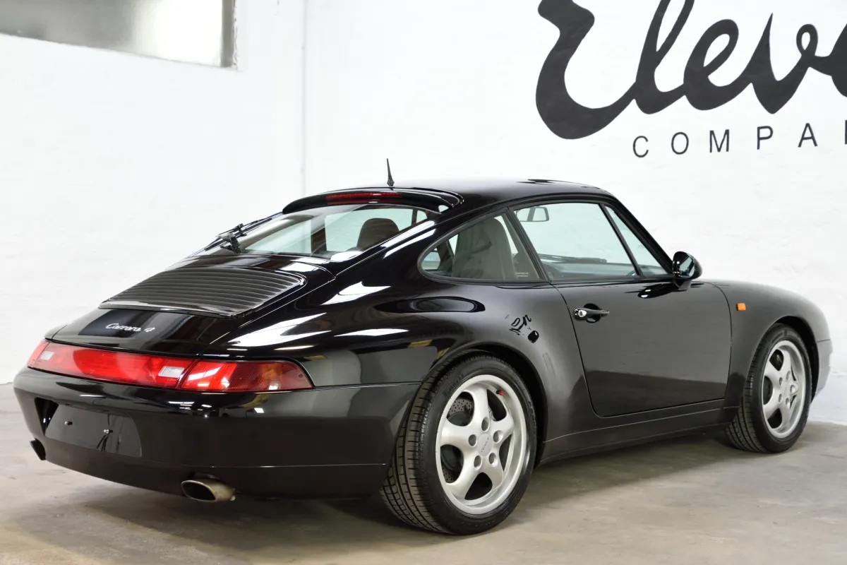 Porsche 993 Carrera 4
