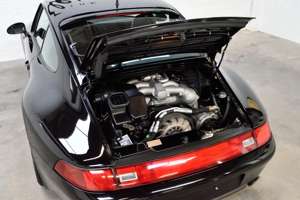 Porsche 993 Carrera 4