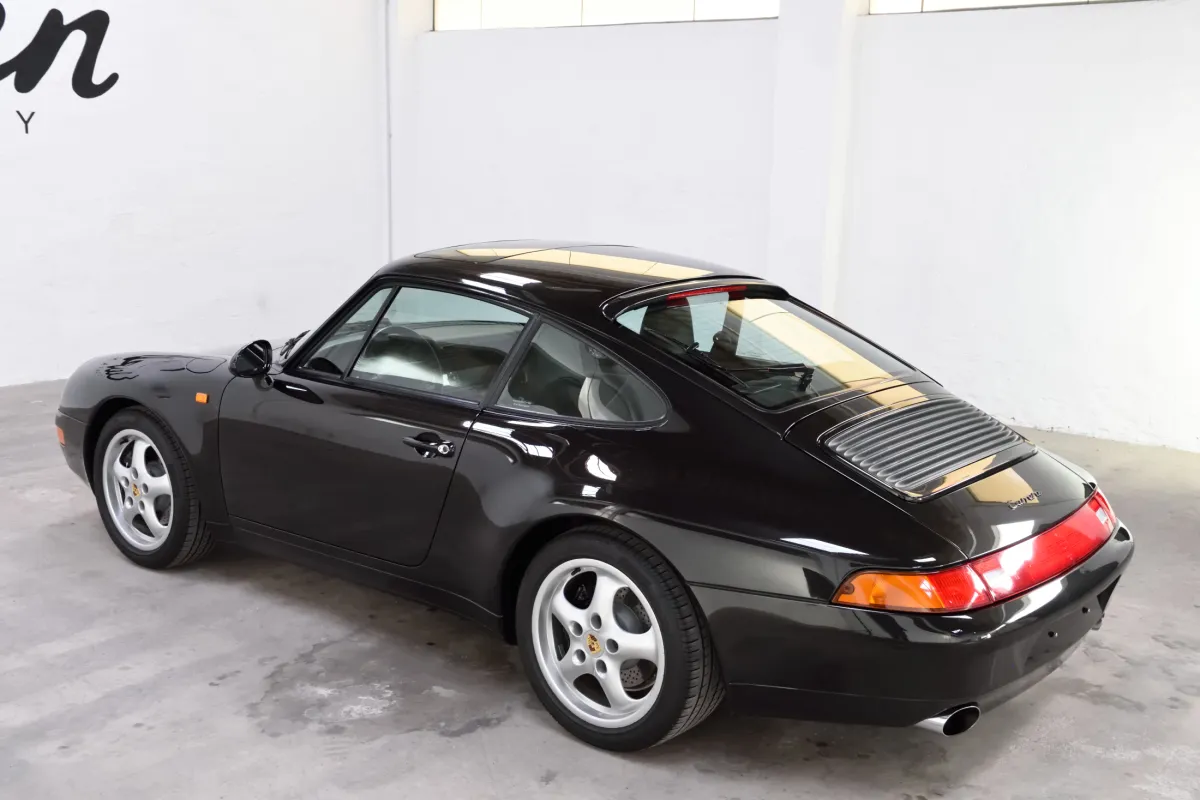Porsche 993 Carrera Coupé
