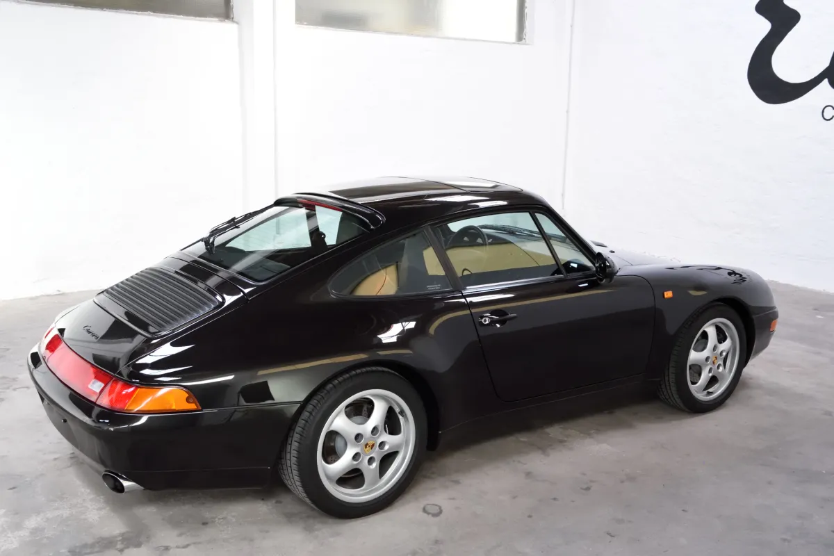 Porsche 993 Carrera Coupé