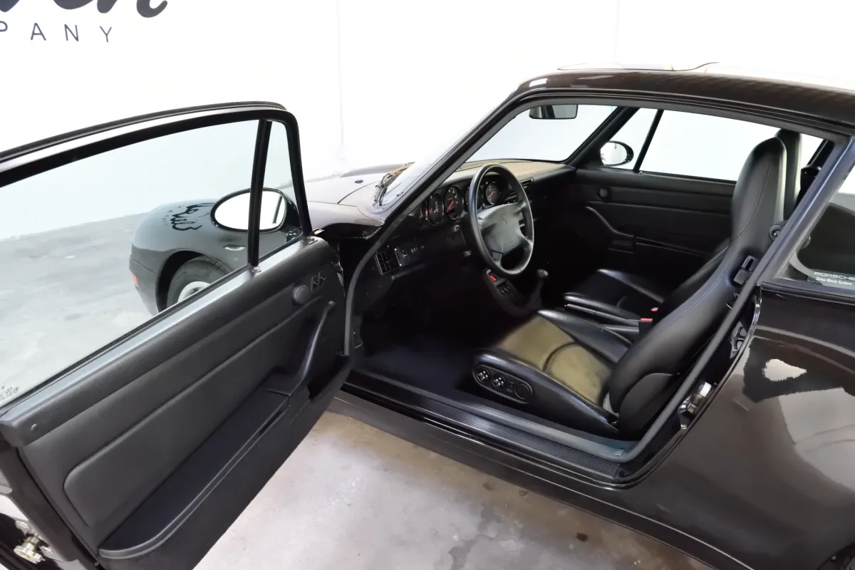 Porsche 993 Carrera Coupé