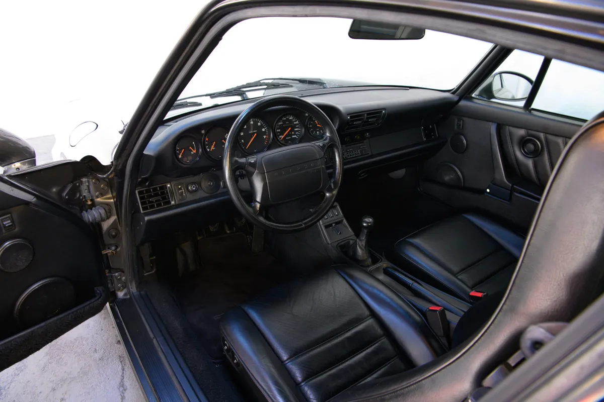 Porsche 964 Carrera 2 Coupé