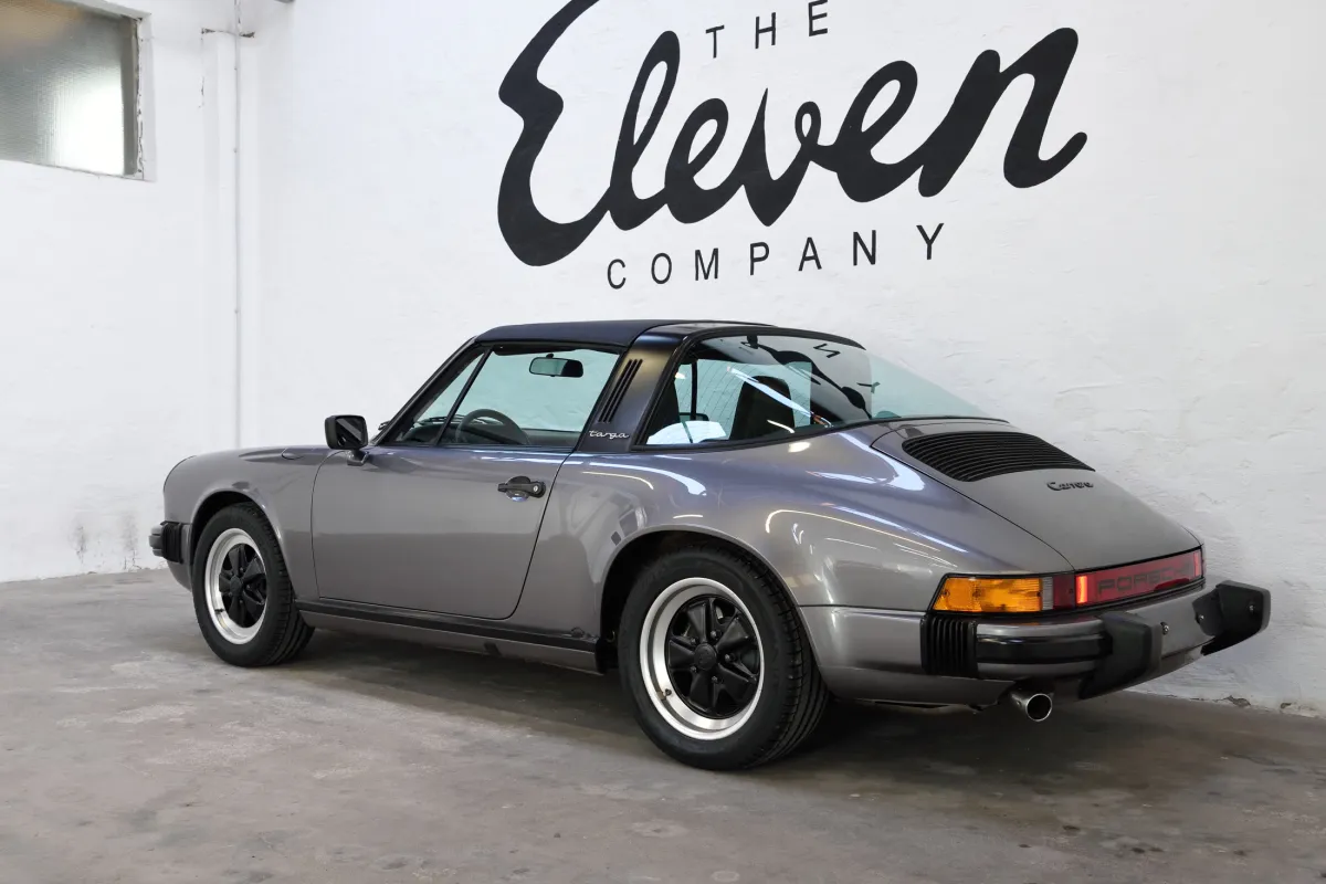 Porsche 911 Carrera 3.2 Targa