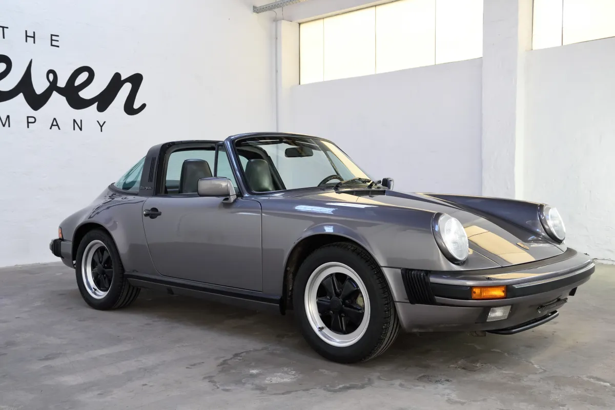 Porsche 911 Carrera 3.2 Targa