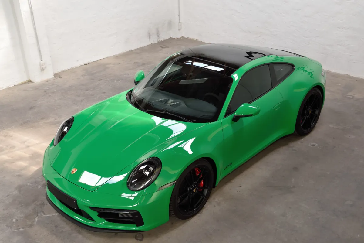 Porsche 992 Carrera GTS