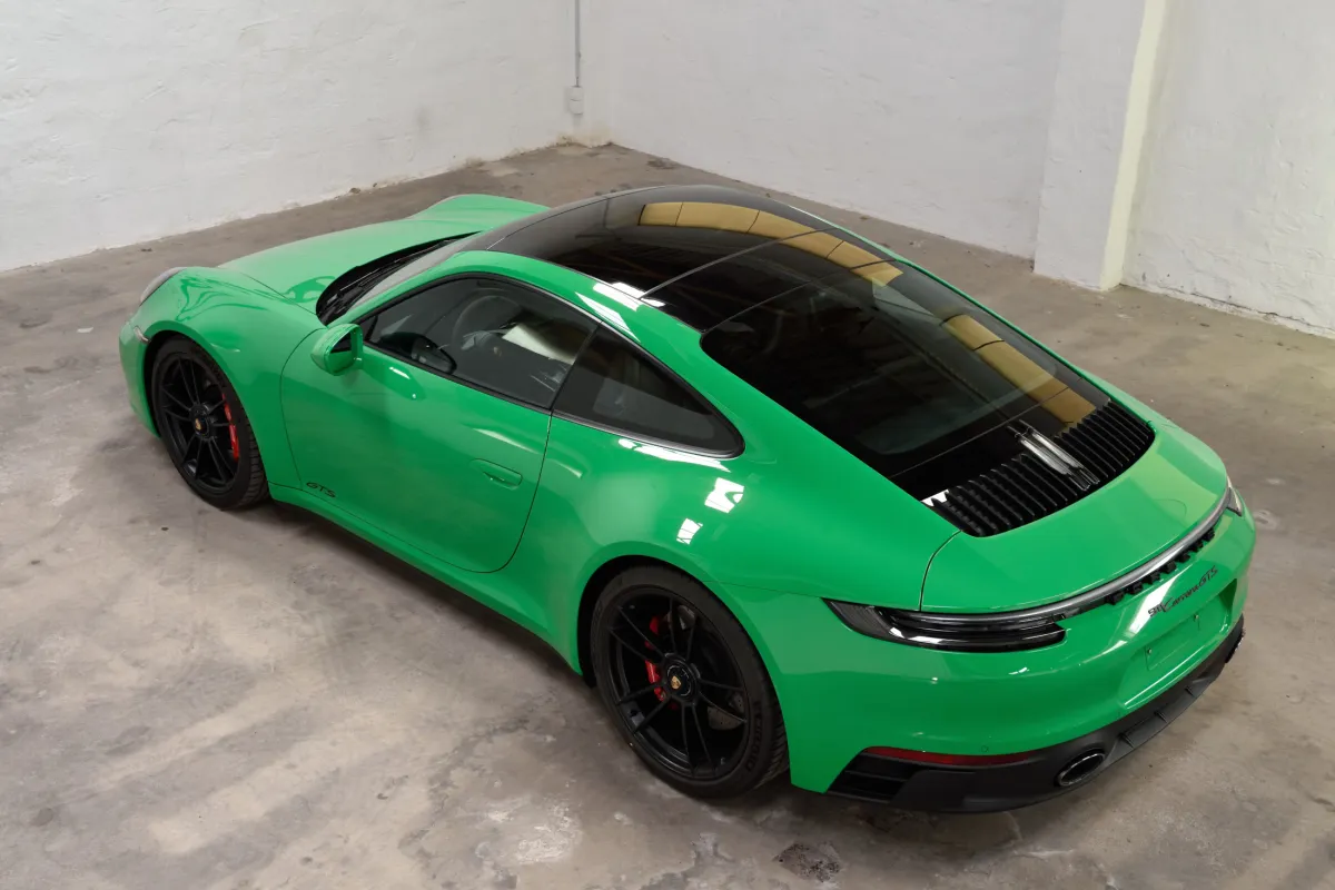 Porsche 992 Carrera GTS