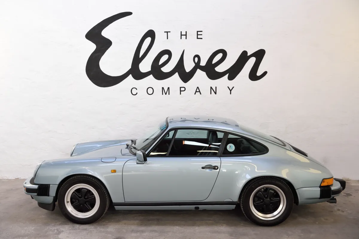 Porsche 911 lagunengrün