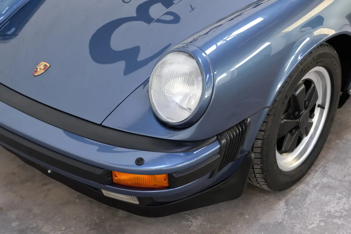 Porsche 911 Carrera 3.2 G50