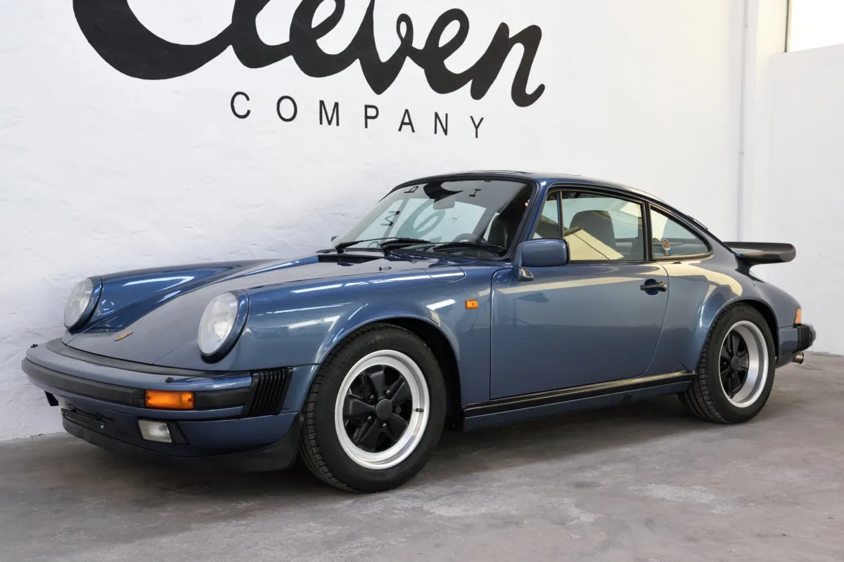 Porsche 911 Carrera 3.2 G50