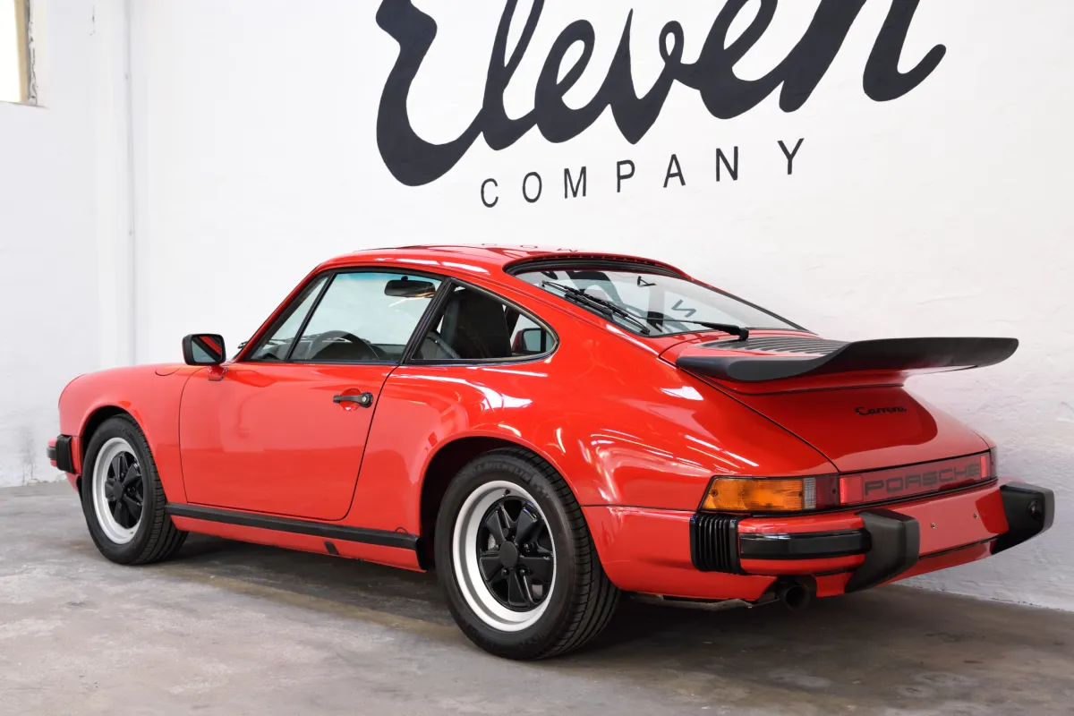 Porsche 911 Carrera 3.2