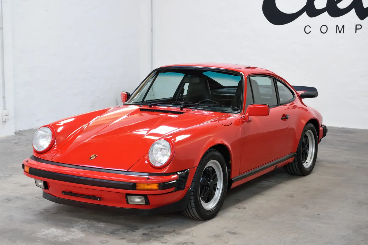 Porsche 911 Carrera 3.2