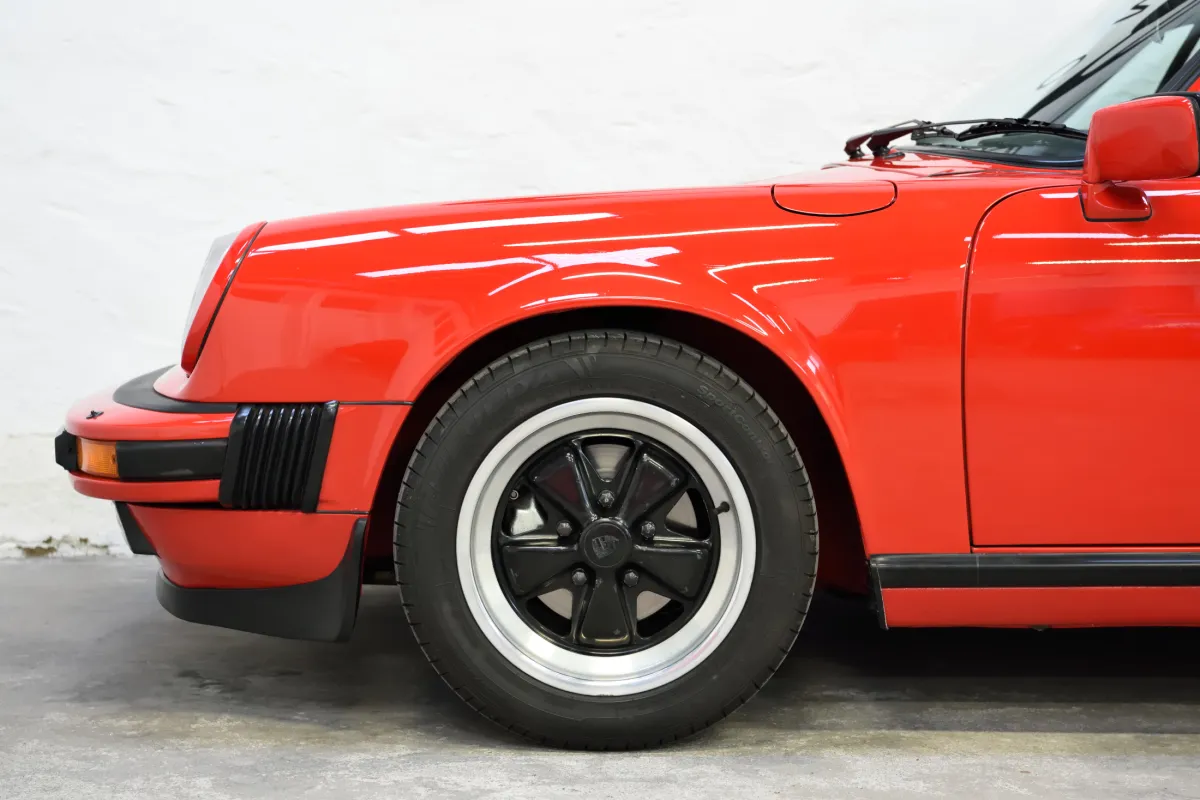 Porsche 911 G50