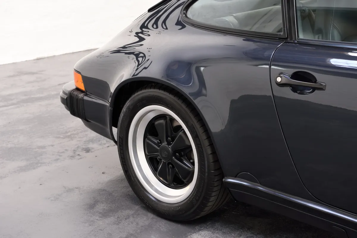 Porsche 911 G50
