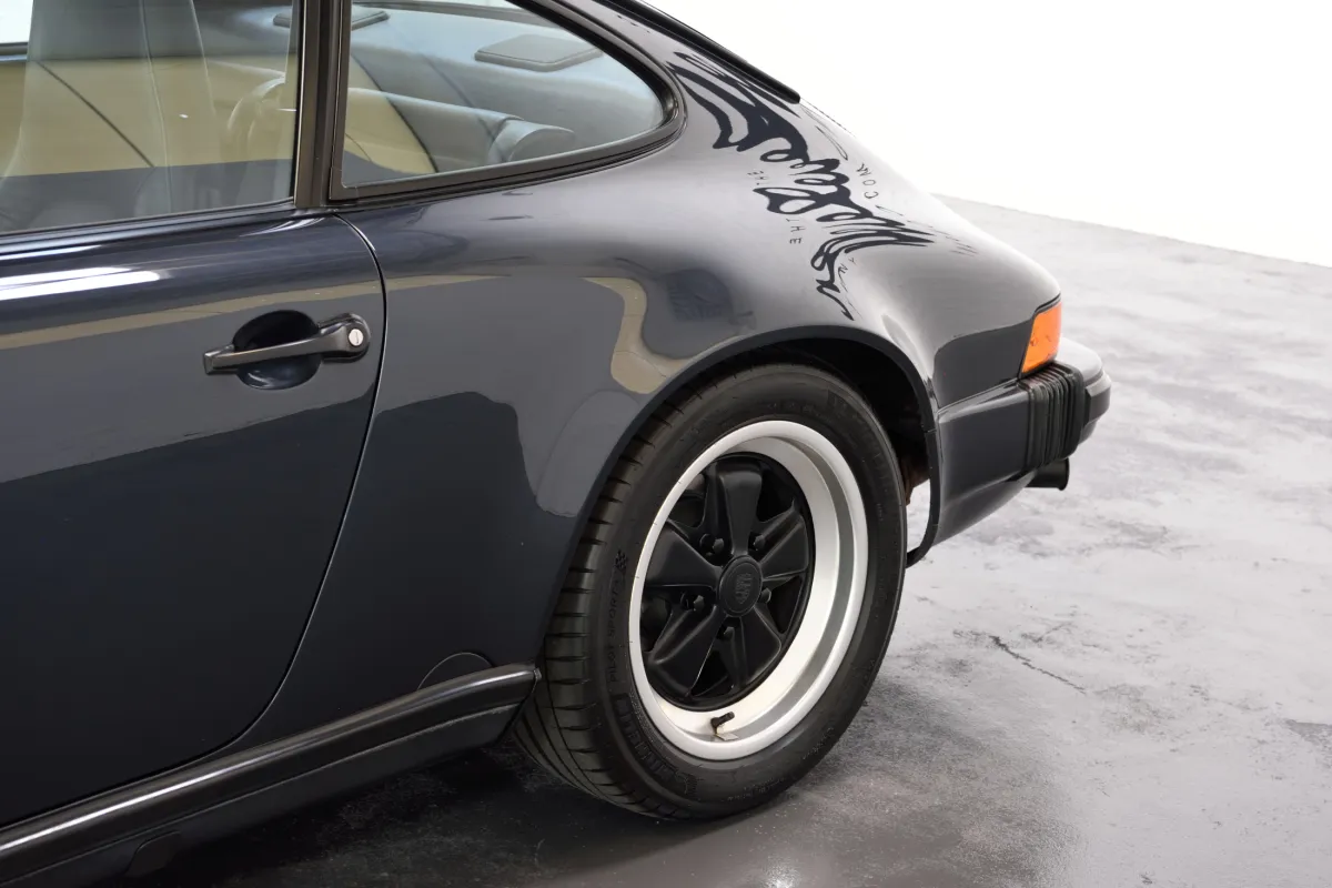 Porsche 911 G50