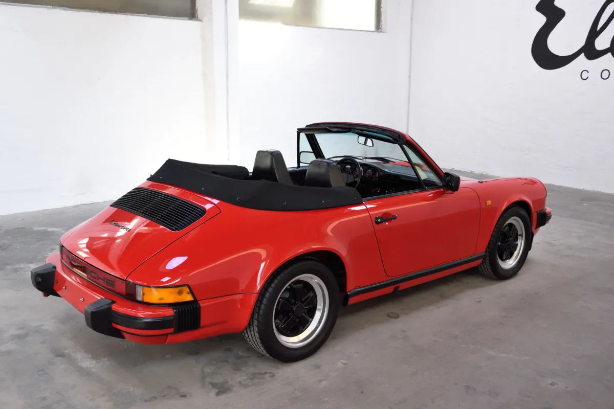 Porsche 911 The Eleven Company