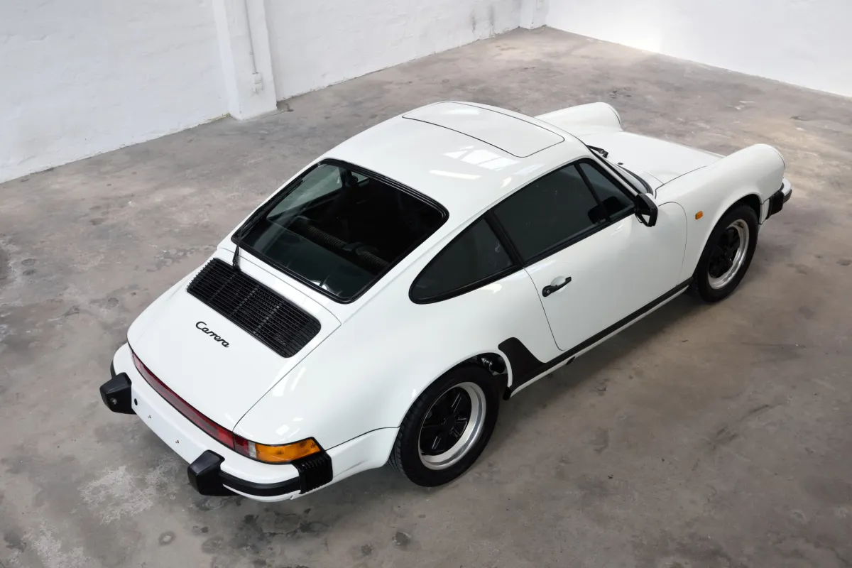 Porsche 911 Carrera 3.2