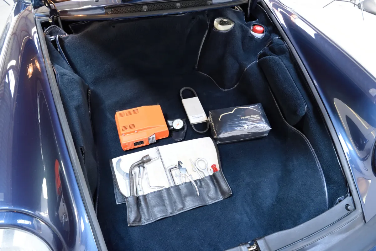 Porsche 911 Carrera 3.2