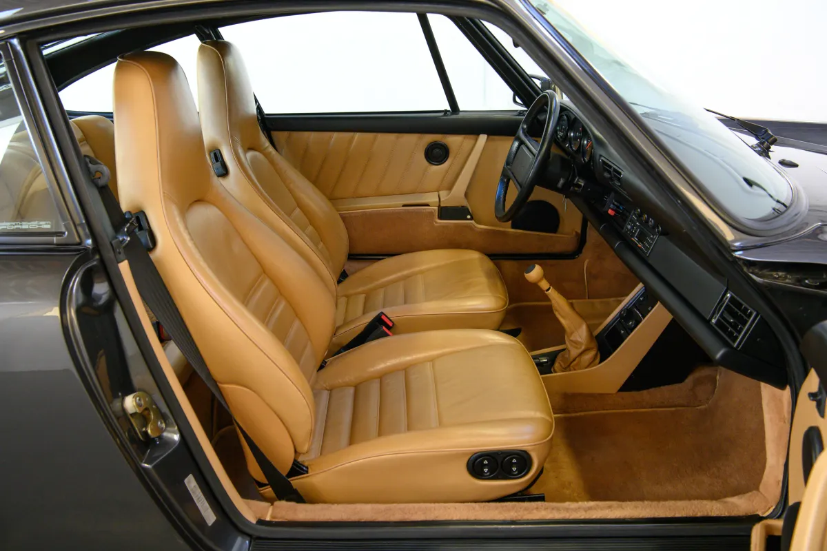 Porsche 911 Carrera G50