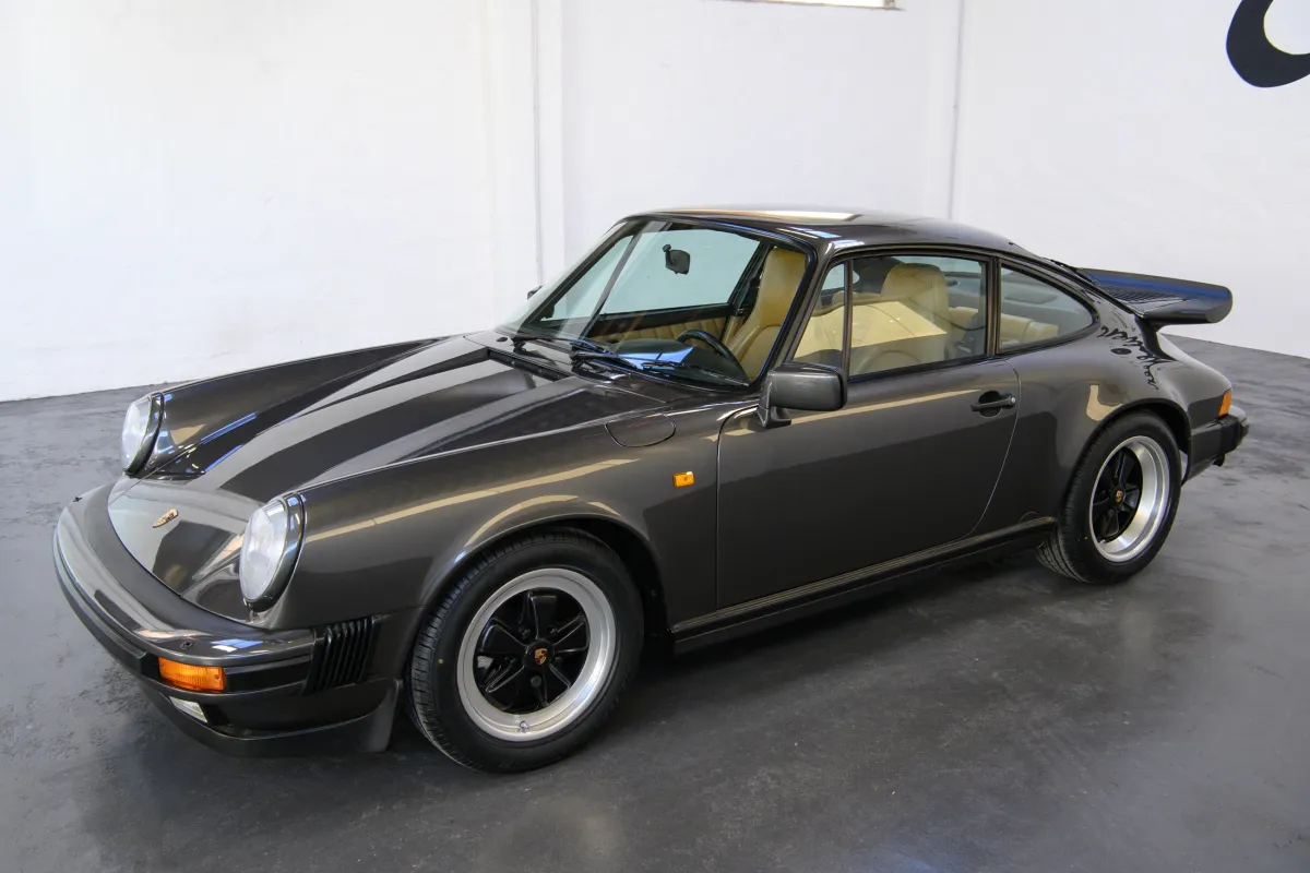 Porsche 911 Carrera G50