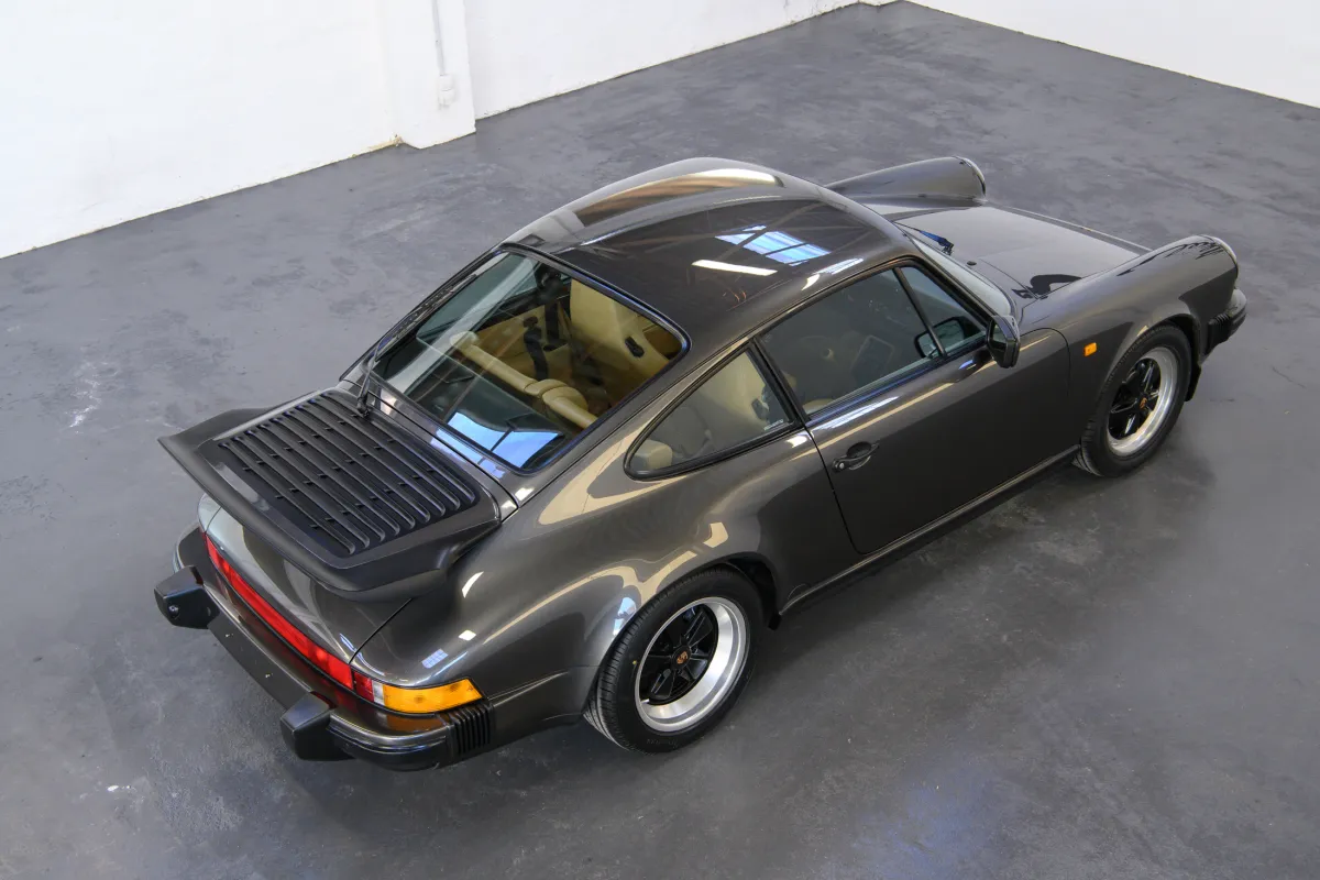 Porsche 911 Carrera G50