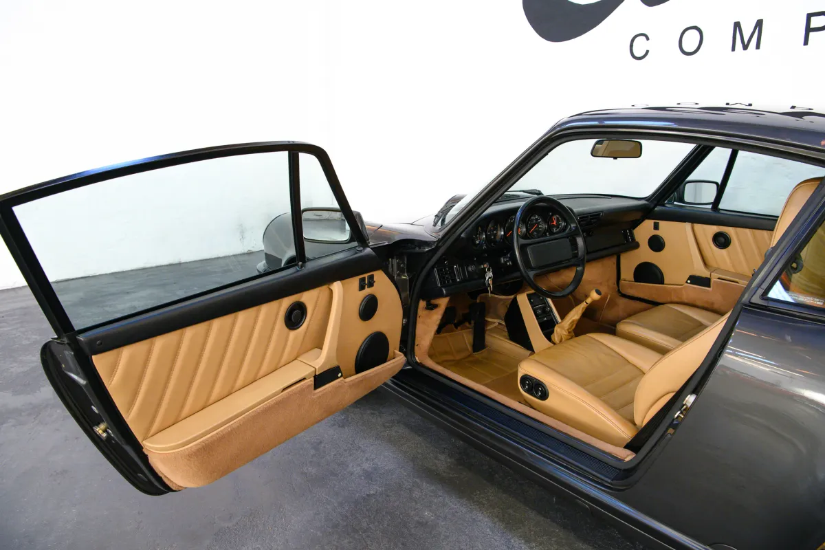 Porsche 911 Carrera G50