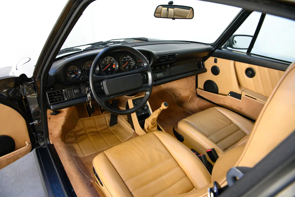 Porsche 911 Carrera G50